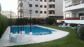Гостиница Passeig Maritim Apartment  Калафель
